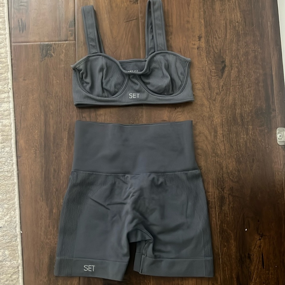 Set active xs dark grey set